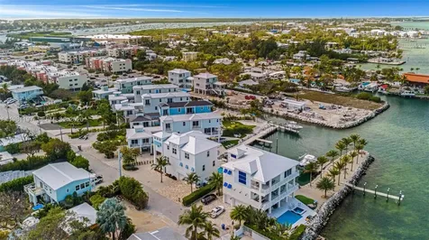 865 50th Street Gulf Marathon FL 33050