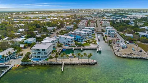 865 50th Street Gulf Marathon FL 33050