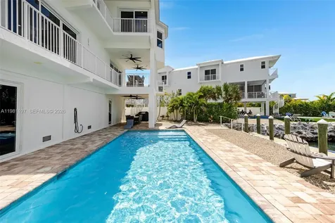 865 50th Street Gulf Marathon FL 33050