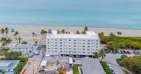 901 S Surf Road Hollywood FL 33019