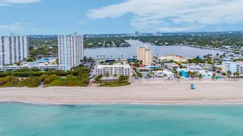 901 S Surf Road Hollywood FL 33019