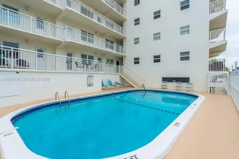 901 S Surf Road Hollywood FL 33019