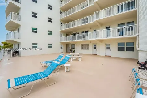901 S Surf Road Hollywood FL 33019