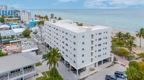 901 S Surf Road Hollywood FL 33019