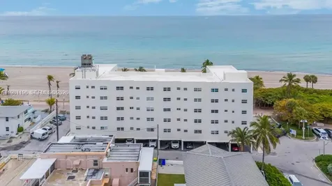 901 S Surf Road Hollywood FL 33019