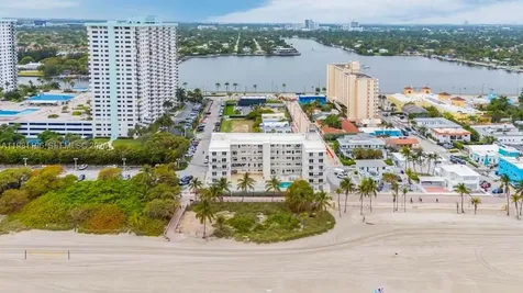 901 S Surf Road Hollywood FL 33019
