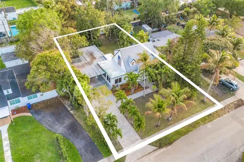 1960 NE 182nd Street North Miami Beach FL 33162