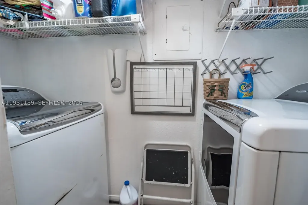 875 Riverside Drive Coral Springs FL 33071