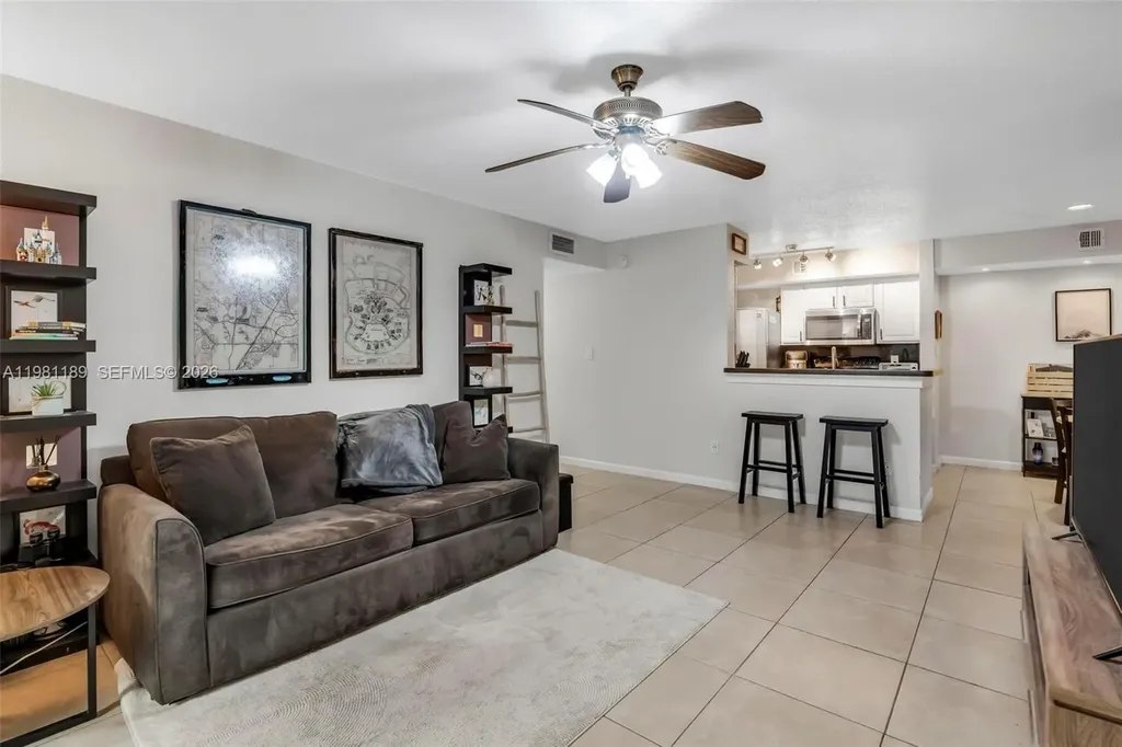 875 Riverside Drive Coral Springs FL 33071