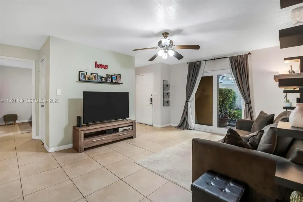 875 Riverside Drive Coral Springs FL 33071