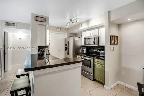875 Riverside Drive Coral Springs FL 33071