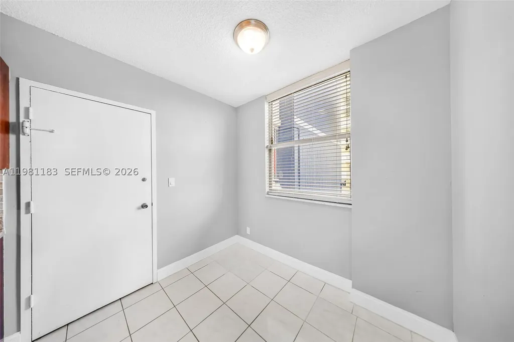4350 Hillcrest Drive Hollywood FL 33021