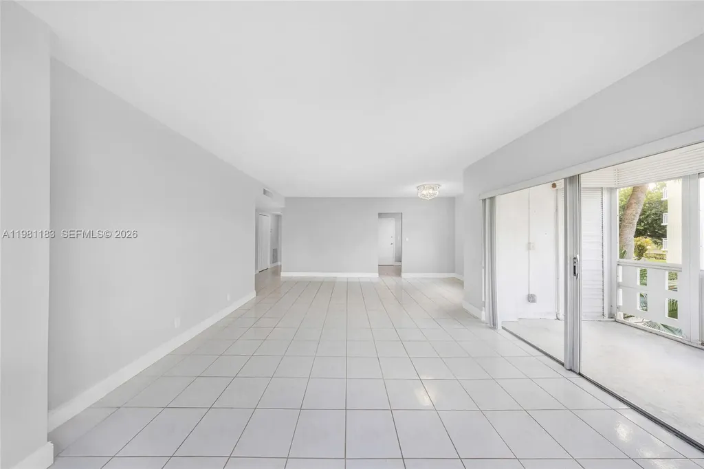 4350 Hillcrest Drive Hollywood FL 33021