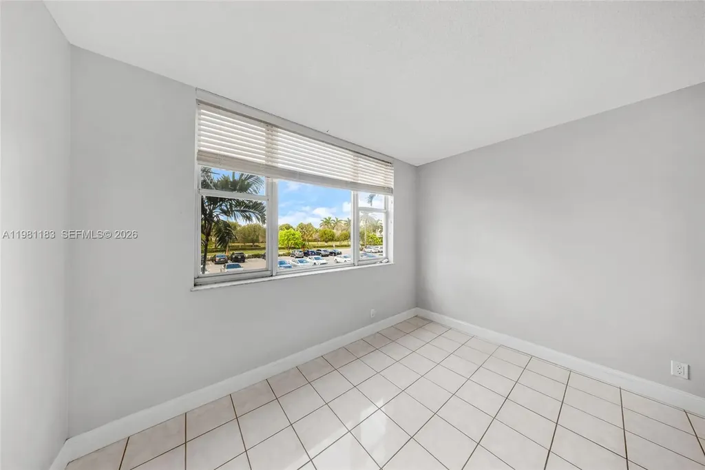 4350 Hillcrest Drive Hollywood FL 33021