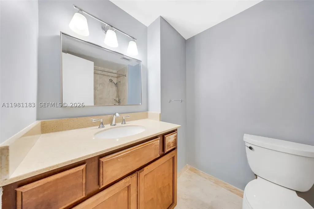 4350 Hillcrest Drive Hollywood FL 33021
