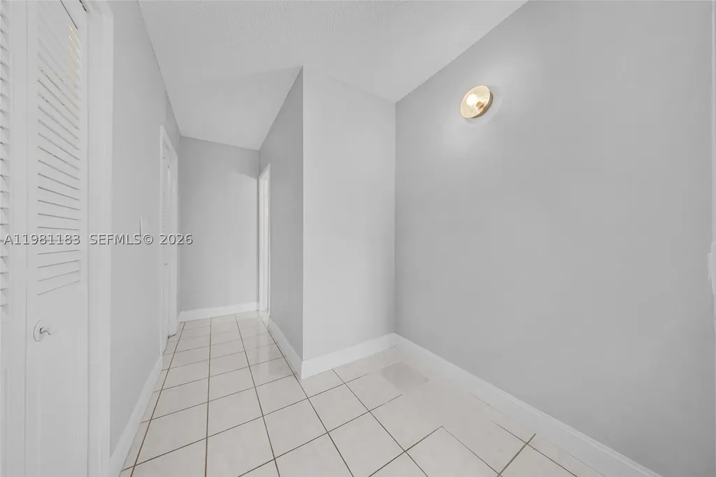 4350 Hillcrest Drive Hollywood FL 33021