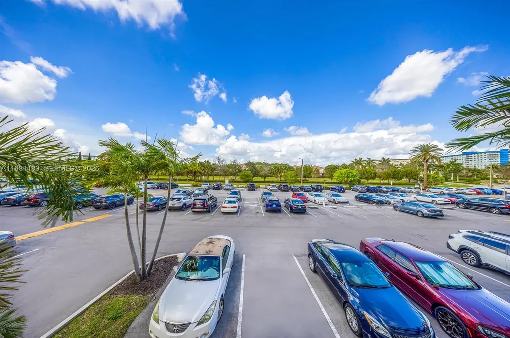 4350 Hillcrest Drive Hollywood FL 33021