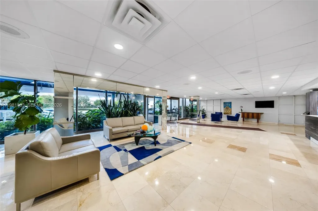 4350 Hillcrest Drive Hollywood FL 33021
