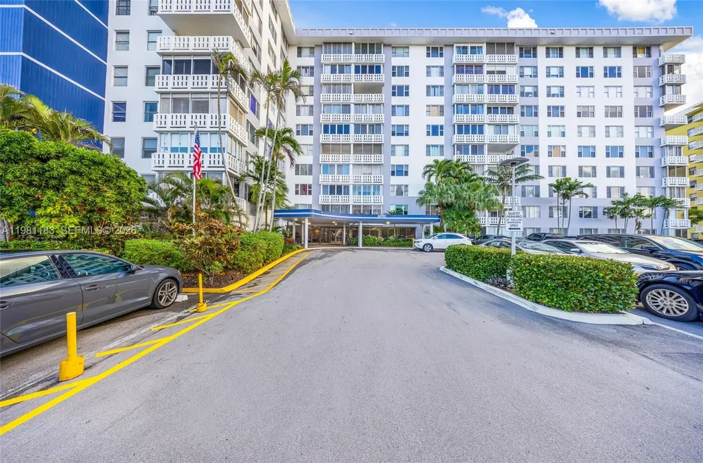 4350 Hillcrest Drive Hollywood FL 33021