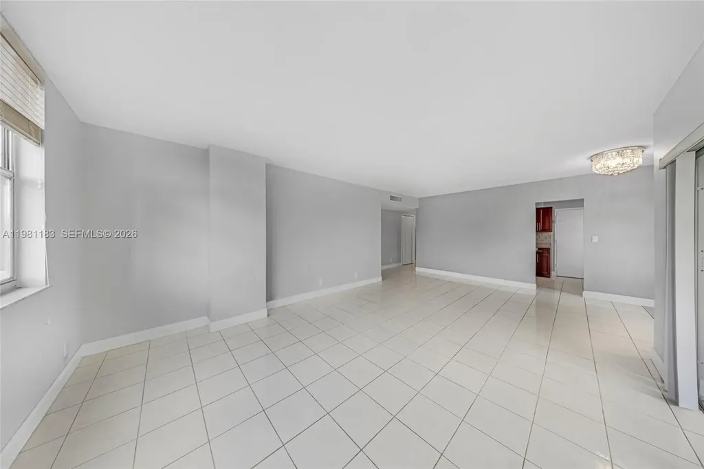 4350 Hillcrest Drive Hollywood FL 33021