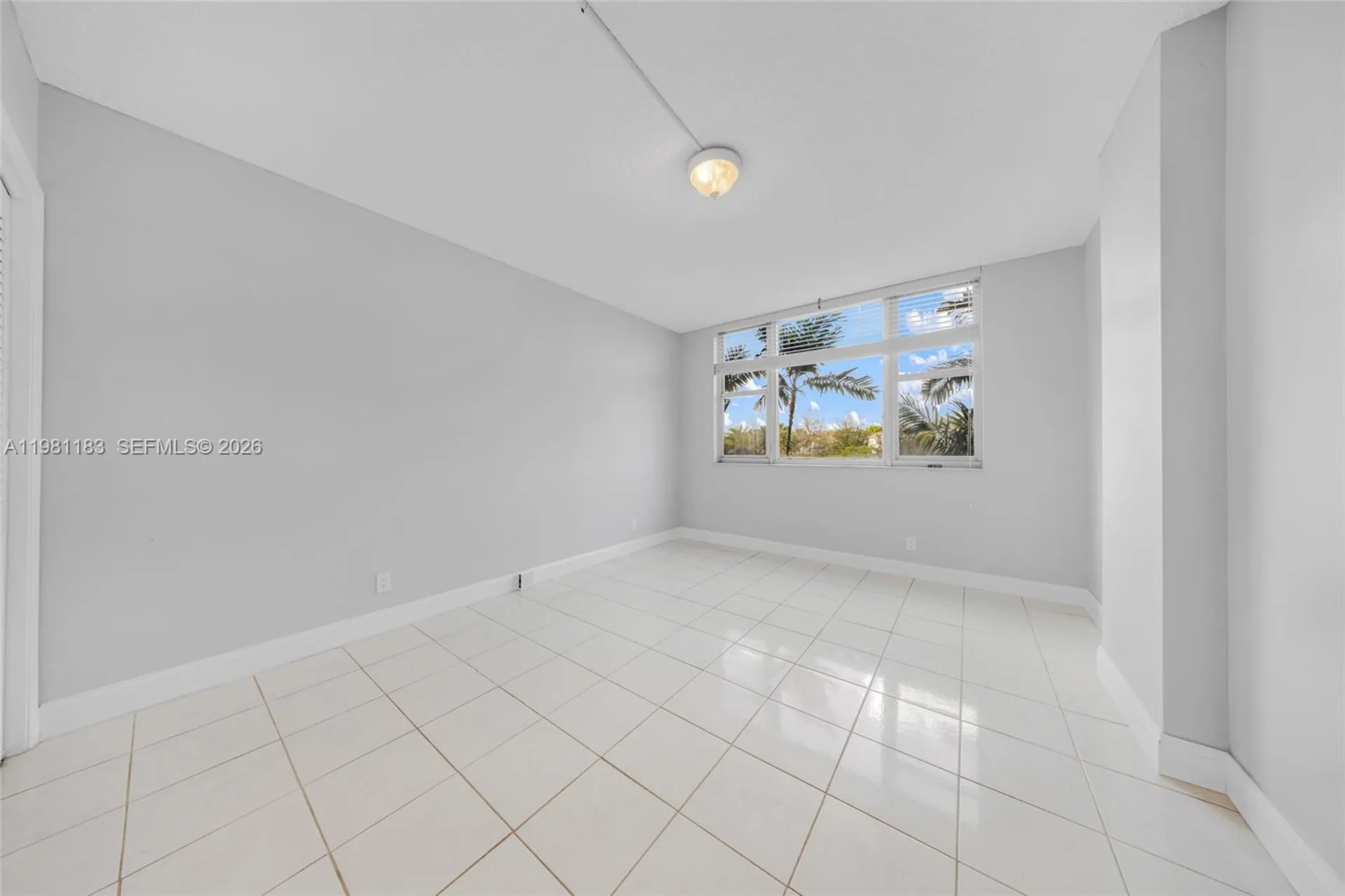 4350 Hillcrest Drive Hollywood FL 33021