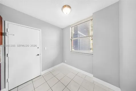 4350 Hillcrest Drive Hollywood FL 33021