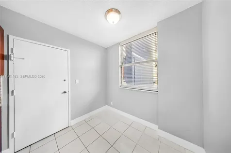 4350 Hillcrest Drive Hollywood FL 33021