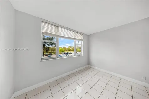 4350 Hillcrest Drive Hollywood FL 33021