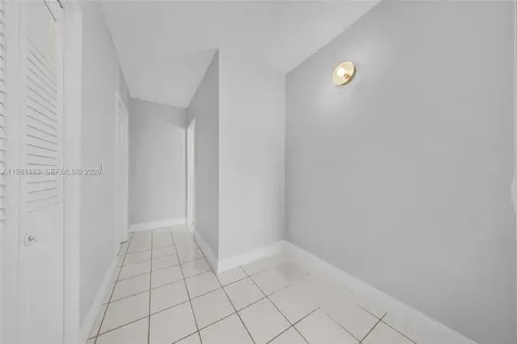 4350 Hillcrest Drive Hollywood FL 33021