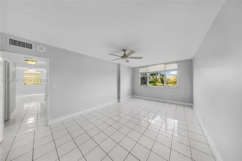 4350 Hillcrest Drive Hollywood FL 33021