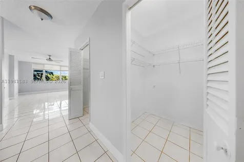 4350 Hillcrest Drive Hollywood FL 33021