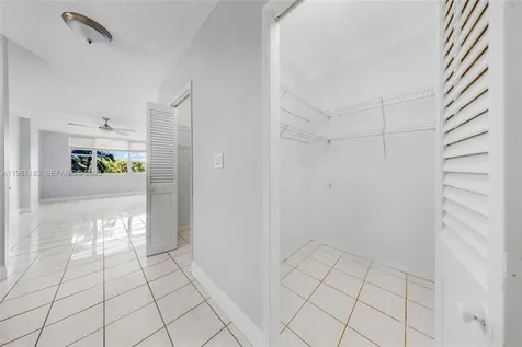 4350 Hillcrest Drive Hollywood FL 33021