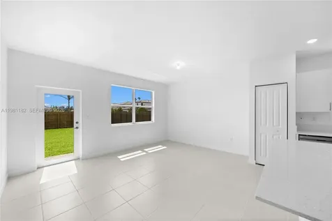 2310 SE 28th Drive Homestead FL 33035