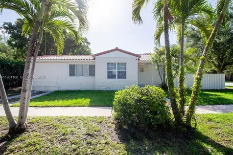 2727 Calusa Street Miami FL 33133