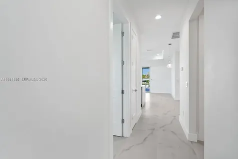 1107 SE 38 Street Cape Coral FL 33904