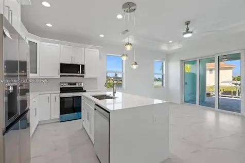 1107 SE 38 Street Cape Coral FL 33904
