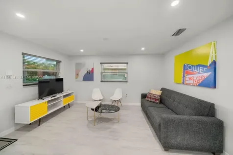 5035 NW 5th Avenue Miami FL 33127