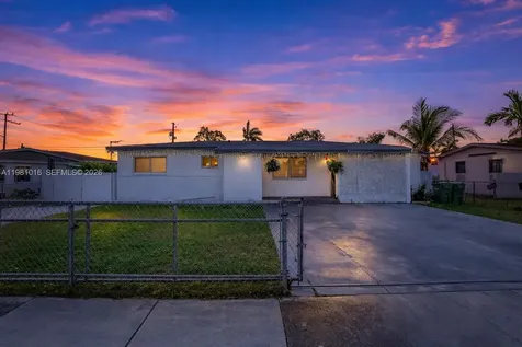 1570 NE 9th Street Homestead FL 33033
