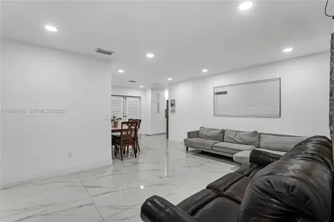 1570 NE 9th Street Homestead FL 33033