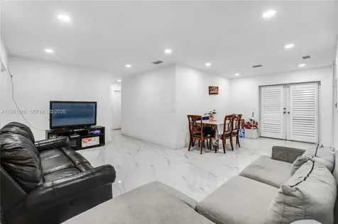 1570 NE 9th Street Homestead FL 33033