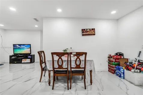 1570 NE 9th Street Homestead FL 33033