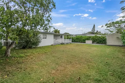 1570 NE 9th Street Homestead FL 33033