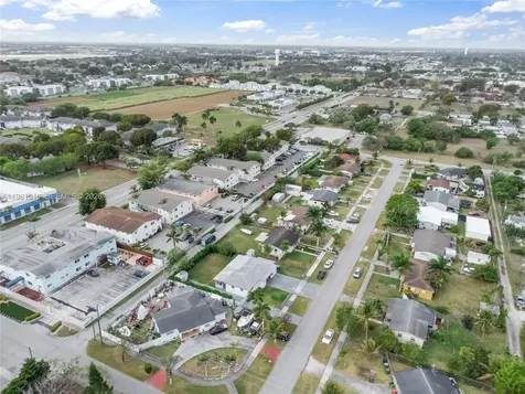 1570 NE 9th Street Homestead FL 33033
