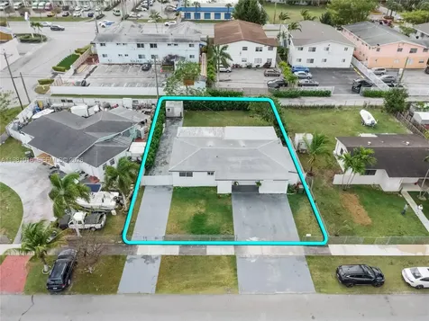 1570 NE 9th Street Homestead FL 33033