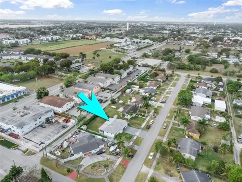 1570 NE 9th Street Homestead FL 33033
