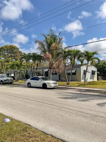 2515 SW 44th Avenue West Park FL 33023