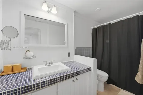 3 Island Avenue Miami Beach FL 33139