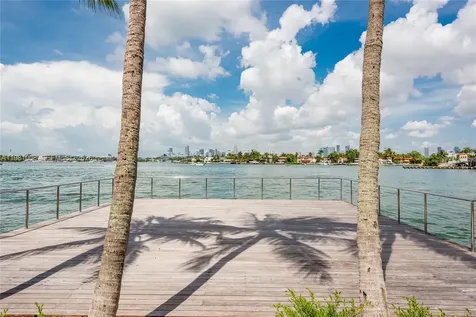 3 Island Avenue Miami Beach FL 33139
