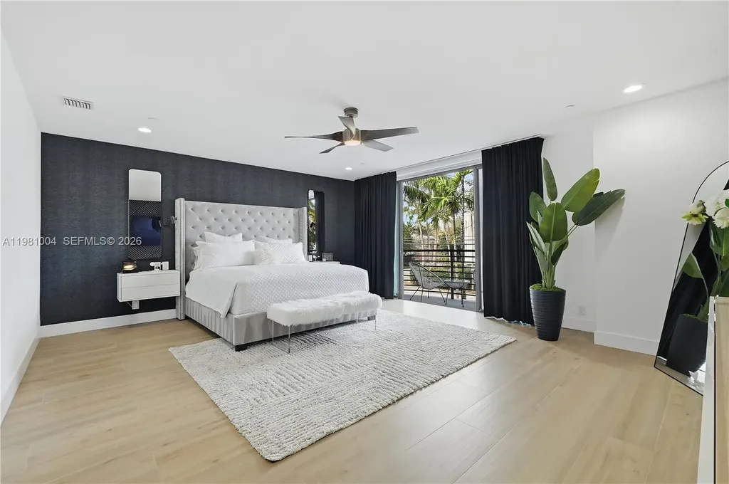 606 NE 14th Avenue Fort Lauderdale FL 33304