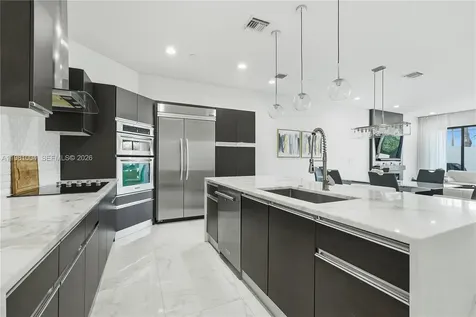 606 NE 14th Avenue Fort Lauderdale FL 33304